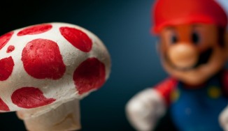 Floating mushroom and Italian caracter in background